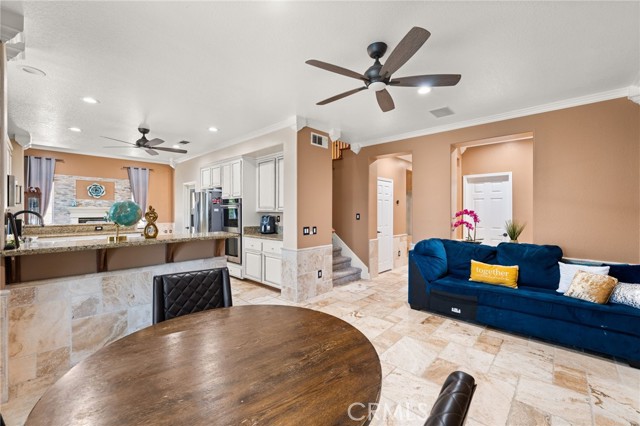 Detail Gallery Image 21 of 71 For 18936 Summerleaf Ln, Riverside,  CA 92504 - 4 Beds | 3/1 Baths