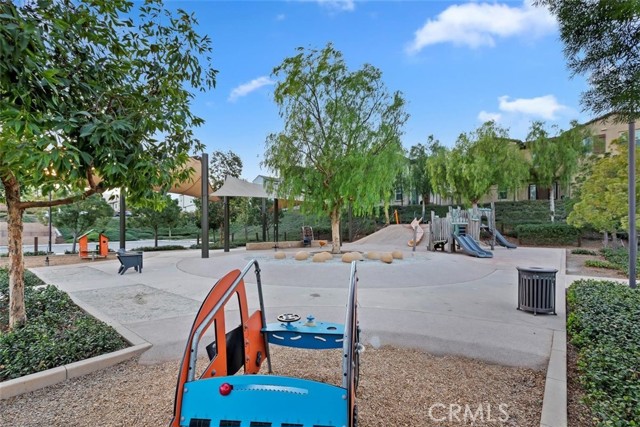 2275 Melogold Way, Corona CA: https://media.crmls.org/medias/3c6ce733-63fd-408c-9dd5-db9d730e475c.jpg