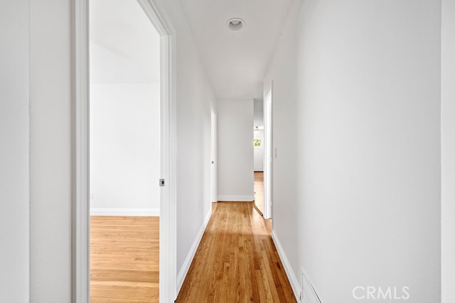 6619 Alcala Knolls Drive, San Diego CA: https://media.crmls.org/medias/3c6d9e8a-2863-431b-9b47-262b932c6c54.jpg