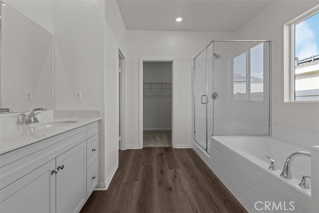 Detail Gallery Image 12 of 18 For 7544 Nectarsweet Dr, Riverside,  CA 92507 - 4 Beds | 2 Baths