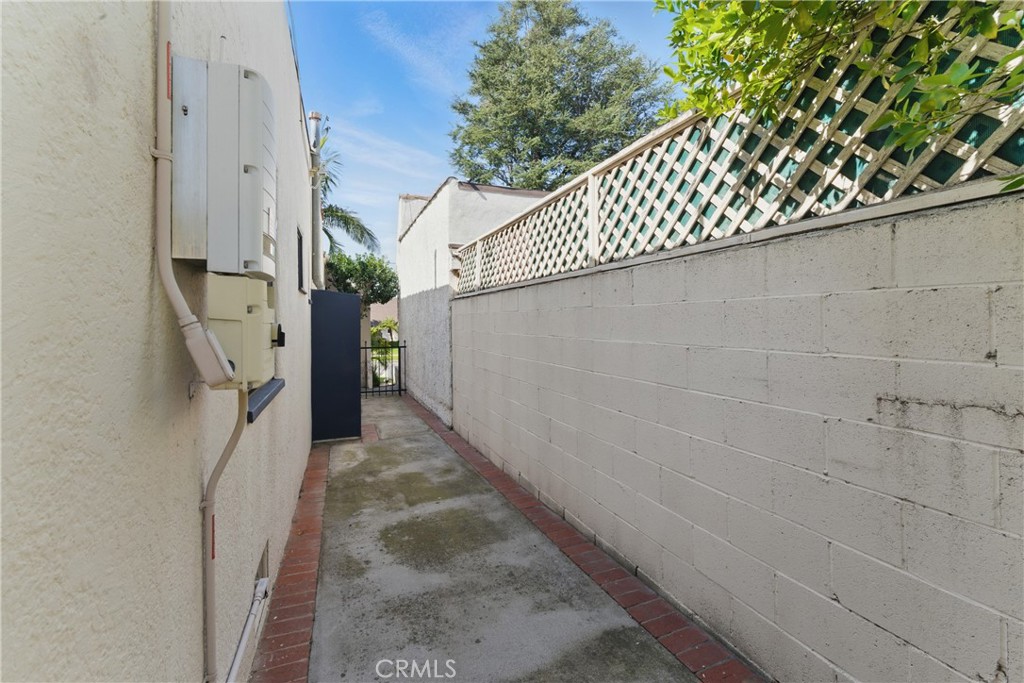 1521 N Columbus Avenue Glendale img 30