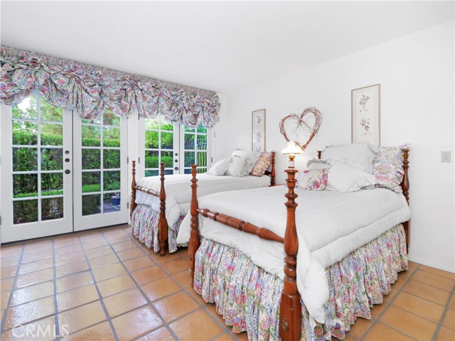 1 Via La Cima, Rancho Palos Verdes, California 90275, 2 Bedrooms Bedrooms, ,1 BathroomBathrooms,Residential,Sold,Via La Cima,PV21253168