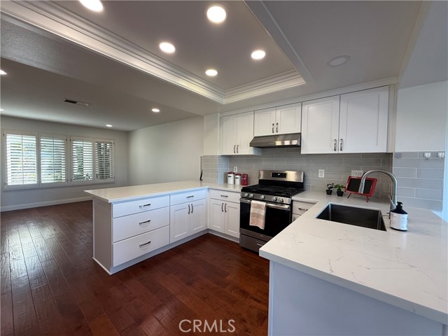 Detail Gallery Image 10 of 67 For 9 La Quinta, Irvine,  CA 92612 - 3 Beds | 2/1 Baths