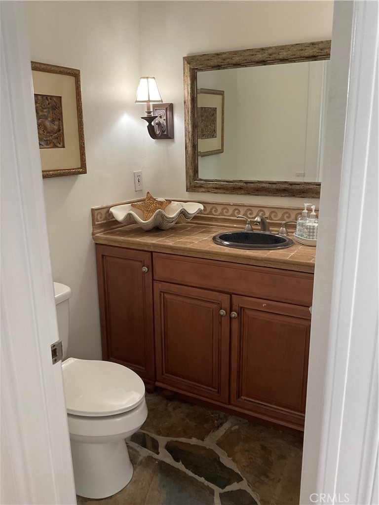 MLS #OC25182899 img 25