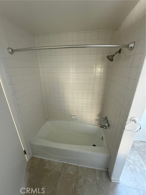 Detail Gallery Image 12 of 12 For 605 Redondo Avenue #206,  Long Beach,  CA 90814 - 1 Beds | 1/1 Baths