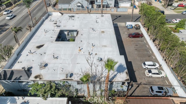 Detail Gallery Image 7 of 31 For 13825 Vanowen St, Van Nuys,  CA 91405 - – Beds | – Baths