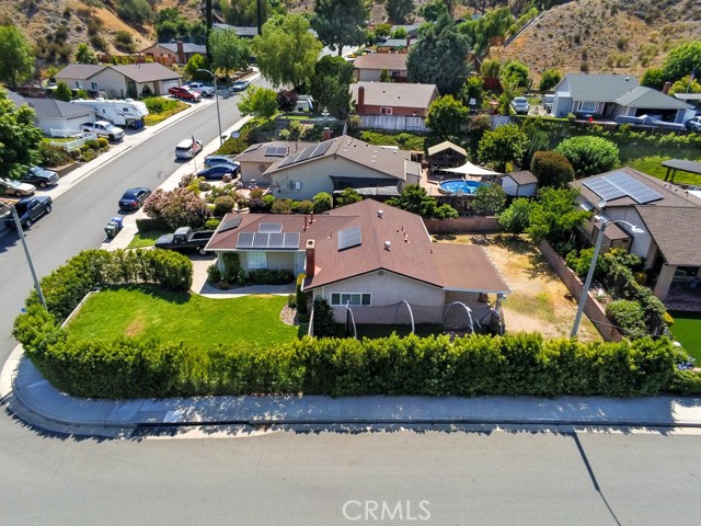 Detail Gallery Image 17 of 20 For 14705 Calla Lily Ct, Canyon Country,  CA 91387 - 3 Beds | 2 Baths