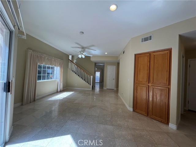 Detail Gallery Image 12 of 35 For 1180 Pan Ct, Newbury Park,  CA 91320 - 3 Beds | 2/1 Baths