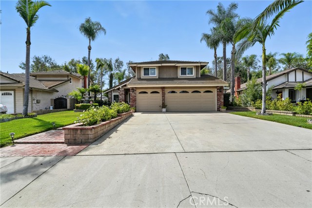3581 Hillsdale Ranch Road, Chino Hills CA: https://media.crmls.org/medias/3c73d611-7f3b-49c0-82da-28eeb68a6ead.jpg