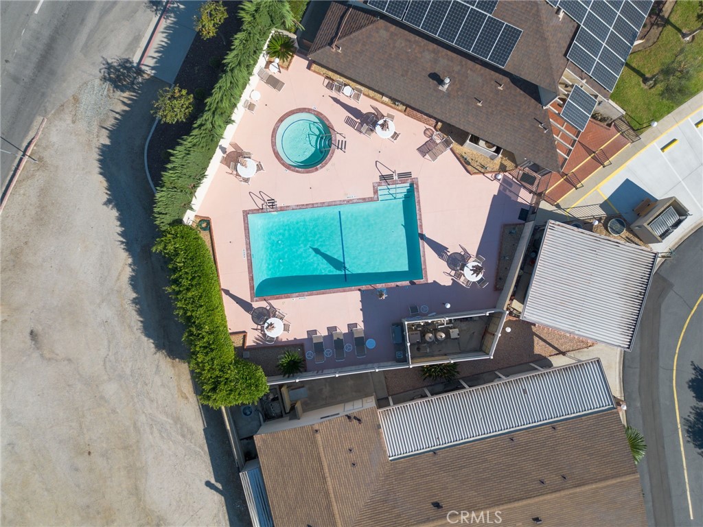 MLS #OC25240033 image #52