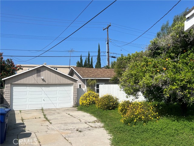 Detail Gallery Image 3 of 4 For 3845 College Ave, Culver City,  CA 90232 - 2 Beds | 1 Baths