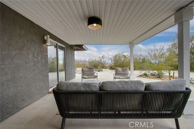 61584 Pueblo Trail, Joshua Tree CA: https://media.crmls.org/medias/3c76340e-fbd8-43cf-8b3d-105ea1883968.jpg