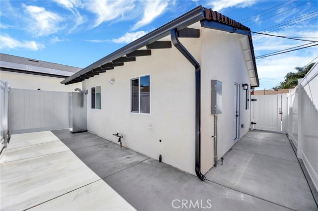 Front Image Thumbnail for CRGD26154237