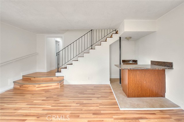 547 W 106th Street, Los Angeles CA: https://media.crmls.org/medias/3c77487d-f495-4dbd-97e9-ae0a070732f9.jpg