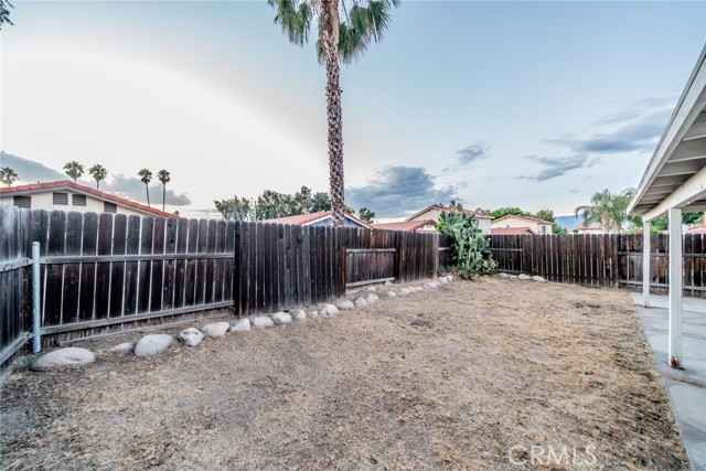 807 Santa Fe Lane, Colton CA: https://media.crmls.org/medias/3c77532c-b01e-424f-9c5c-7e2ba6ecbb1f.jpg