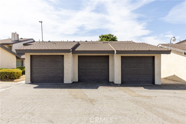 Detail Gallery Image 2 of 22 For 1270 Mohave Dr, Colton,  CA 92324 - 2 Beds | 2 Baths