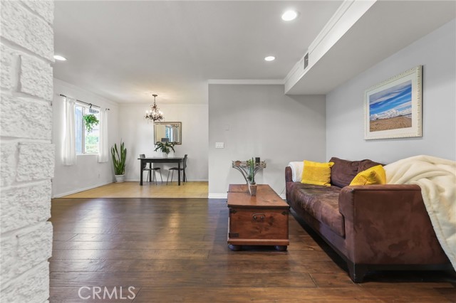 Detail Gallery Image 6 of 31 For 11578 Wyoming #103,  Los Angeles,  CA 90025 - 2 Beds | 2 Baths