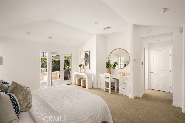 Detail Gallery Image 7 of 14 For 1843 Seadrift Dr, Corona Del Mar,  CA 92625 - 3 Beds | 2/1 Baths