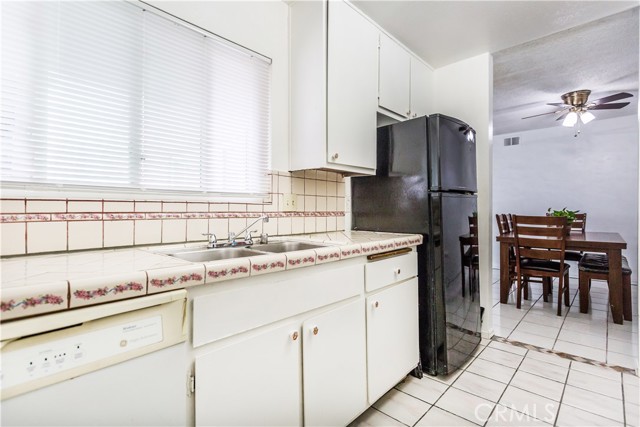 Detail Gallery Image 15 of 21 For 967 S Citron, Anaheim,  CA 92805 - 2 Beds | 1 Baths