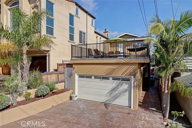 1104 Harper Avenue, Redondo Beach, California 90278, 3 Bedrooms Bedrooms, ,2 BathroomsBathrooms,Residential,Sold,Harper,SB18007435