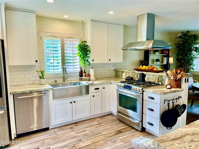 Detail Gallery Image 9 of 14 For 39937 Golfers, Palmdale,  CA 93551 - 3 Beds | 2 Baths