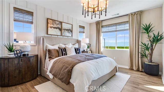 Detail Gallery Image 9 of 23 For 2811 E Amberley Privado, Ontario,  CA 91762 - 3 Beds | 2/1 Baths