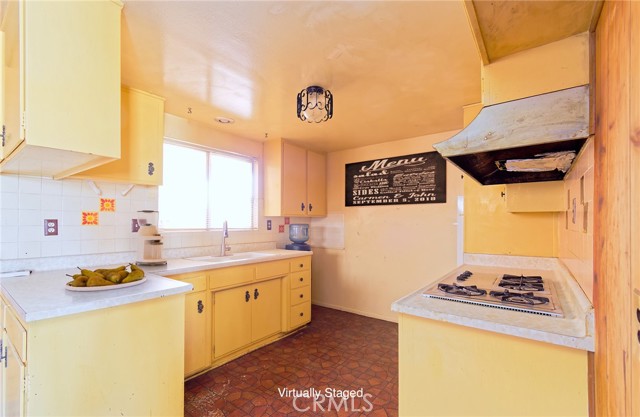 Detail Gallery Image 7 of 21 For 340 N Sola Ave, Blythe,  CA 92225 - 4 Beds | 2 Baths