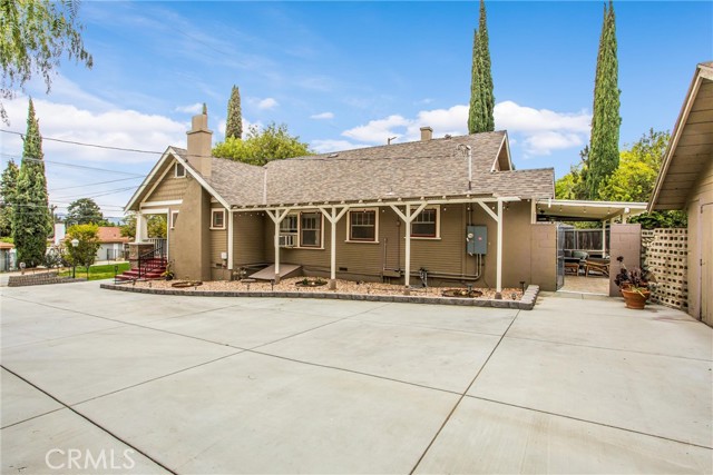 391 W Gilman Street, Banning CA: https://media.crmls.org/medias/3c7c2c5e-6c07-4e5e-a7f4-adb0f0ffbe61.jpg