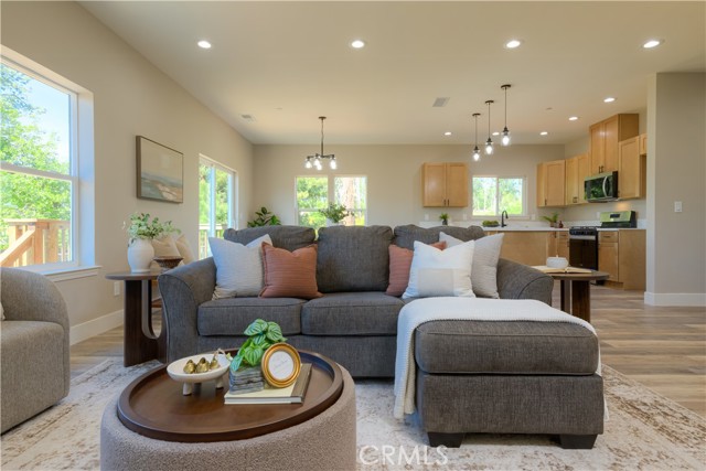 Detail Gallery Image 9 of 49 For 5963 Del Mar Ave, Paradise,  CA 95969 - 3 Beds | 2 Baths