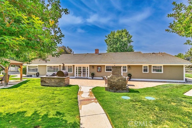 30026 Santiago Road, Temecula CA: https://media.crmls.org/medias/3c7cd3c4-359c-458a-ba95-83f8a28068b3.jpg
