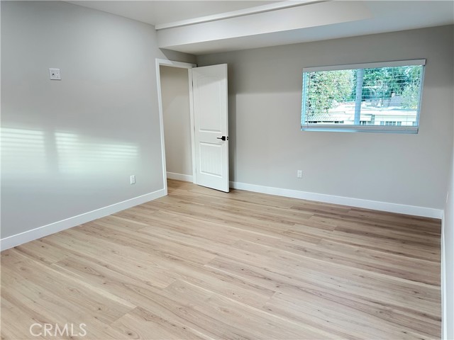Detail Gallery Image 20 of 22 For 7317 Darby Pl, Reseda,  CA 91335 - 3 Beds | 2/1 Baths