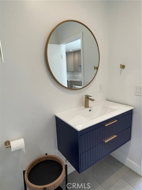 Detail Gallery Image 10 of 13 For 23517 Aetna St, Woodland Hills,  CA 91367 - 1 Beds | 1 Baths