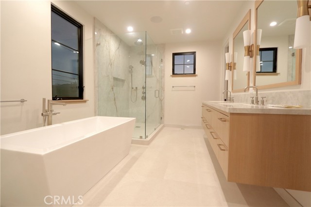 Main bathroom