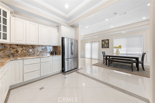 608 N Huntington Avenue, Monterey Park CA: https://media.crmls.org/medias/3c7e6e5c-2416-4891-9f82-c5c62163300d.jpg