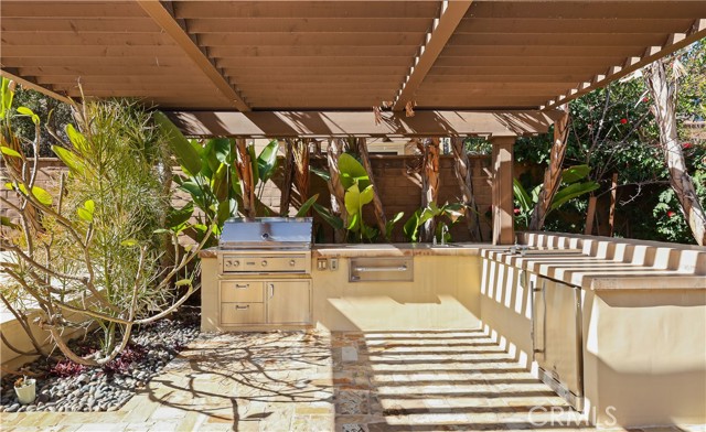 Detail Gallery Image 3 of 61 For 115 Candleglow, Irvine,  CA 92602 - 5 Beds | 5/1 Baths