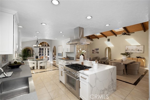 Detail Gallery Image 19 of 62 For 821 Guanajuato, Claremont,  CA 91711 - 5 Beds | 3 Baths