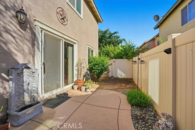 Detail Gallery Image 30 of 43 For 1411 Chinaberry, Beaumont,  CA 92223 - 4 Beds | 3 Baths