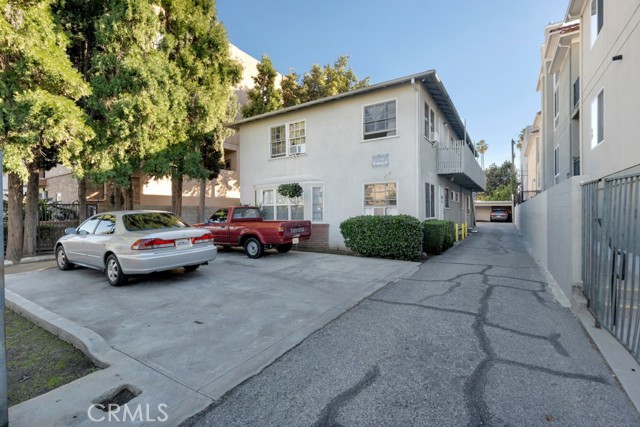 Detail Gallery Image 3 of 28 For 14622 Sylvan, Van Nuys,  CA 91411 - – Beds | – Baths