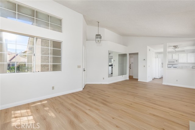 5401 W Palmer Drive, Banning CA: https://media.crmls.org/medias/3c811537-f6e6-4d13-a27d-0a5696553893.jpg