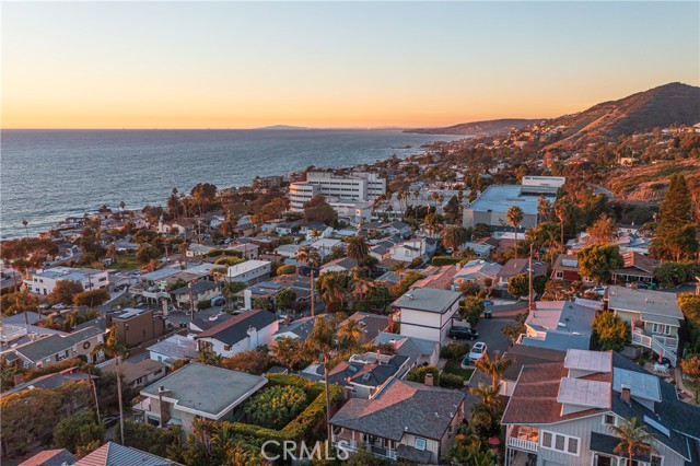 Detail Gallery Image 45 of 51 For 31911 Crestwood Place, Laguna Beach,  CA 92651 - 2 Beds | 2 Baths