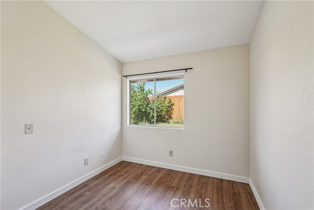 Detail Gallery Image 14 of 22 For 29674 Saint Andrews Ct, Murrieta,  CA 92563 - 3 Beds | 2 Baths