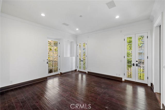 Detail Gallery Image 45 of 74 For 1316 Beverly Grove Pl, Beverly Hills,  CA 90210 - 5 Beds | 7/2 Baths