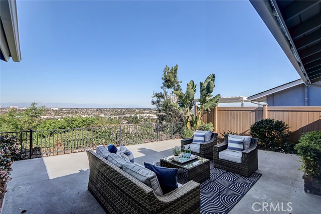 Detail Gallery Image 34 of 42 For 4509 Vista Largo, Torrance,  CA 90505 - 3 Beds | 2 Baths
