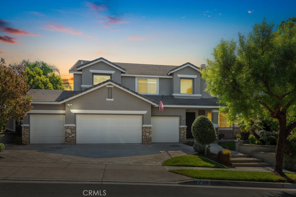 1126 Mandevilla Way