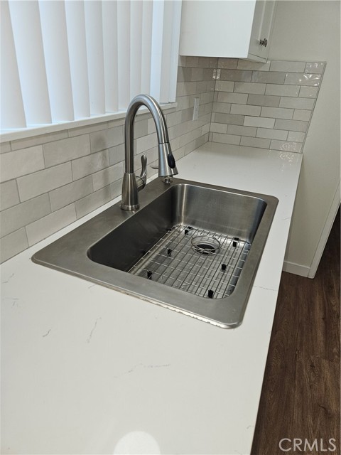 Detail Gallery Image 8 of 33 For 24201 Ambassador, Harbor City,  CA 90710 - 3 Beds | 2 Baths