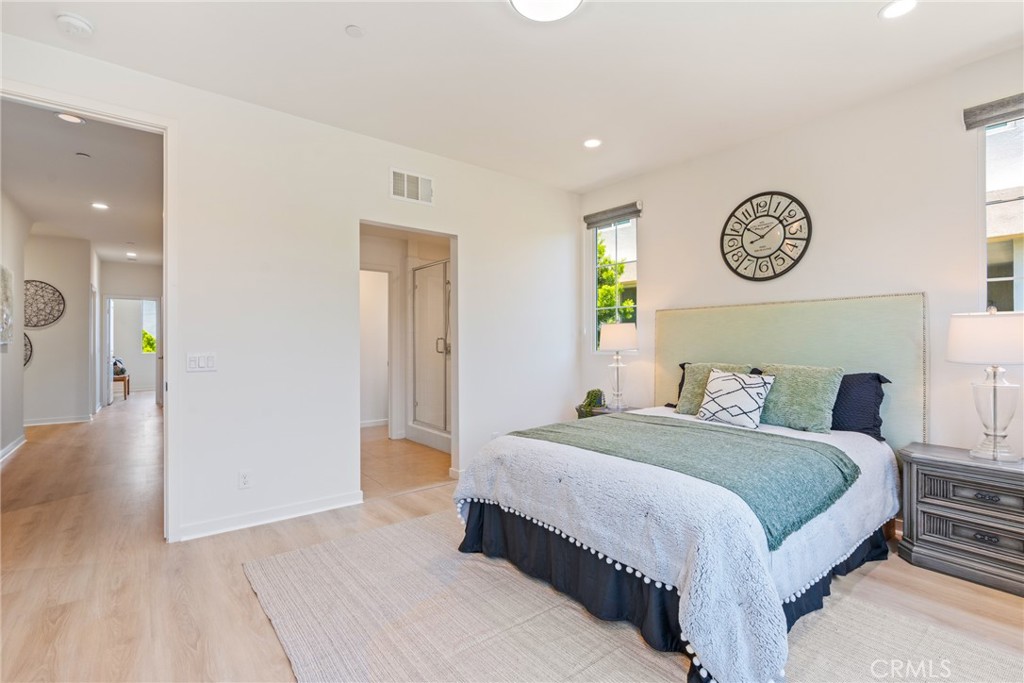 3c8501af 1b20 4fb1 Acc4 3c5b3baf80b1