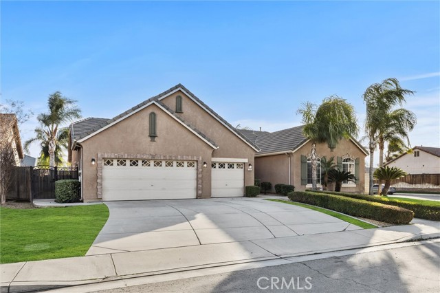 11515 Regarse, Bakersfield CA: https://media.crmls.org/medias/3c852904-d211-4d39-bcfd-3389b03bc675.jpg
