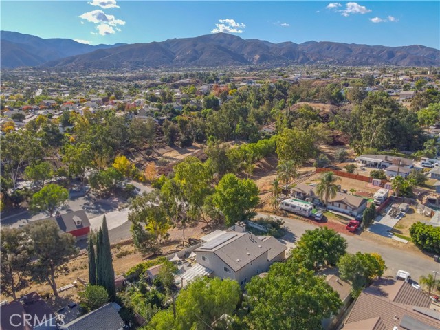 Detail Gallery Image 37 of 37 For 20270 Layton St, Corona,  CA 92881 - 3 Beds | 2/1 Baths