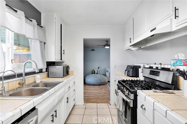 Detail Gallery Image 11 of 44 For 411 Mcbroom, Barstow,  CA 92311 - 3 Beds | 2 Baths