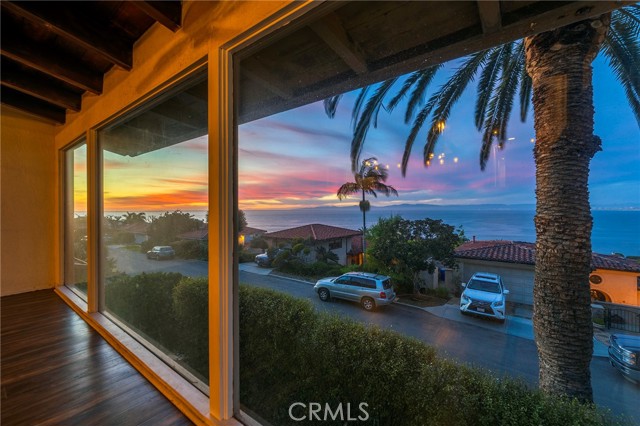 536 Via Almar, Palos Verdes Estates, California 90274, 3 Bedrooms Bedrooms, ,2 BathroomsBathrooms,Residential,For Sale,Via Almar,PV25038617